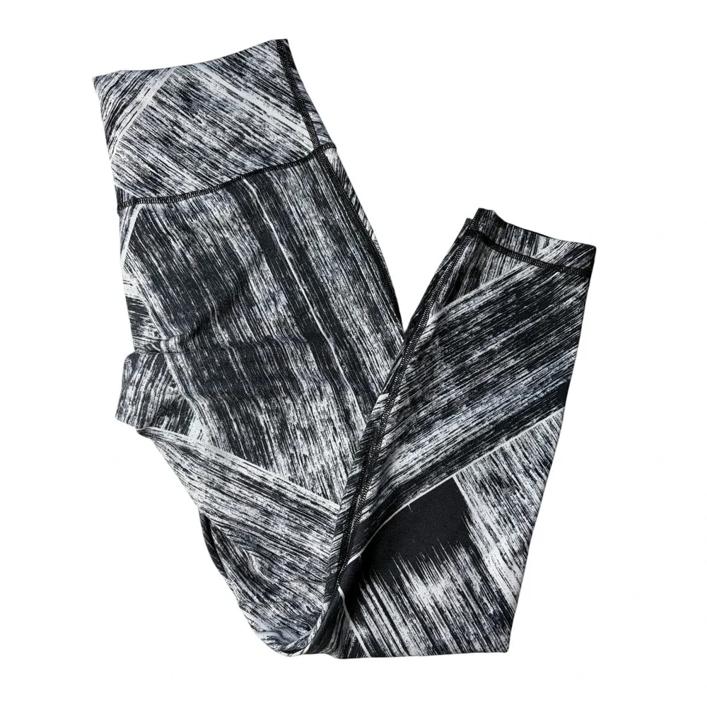 Lululemon High Times Pant‎ Mesh Parallel Stripe Black White Yoga Leggings Size 6